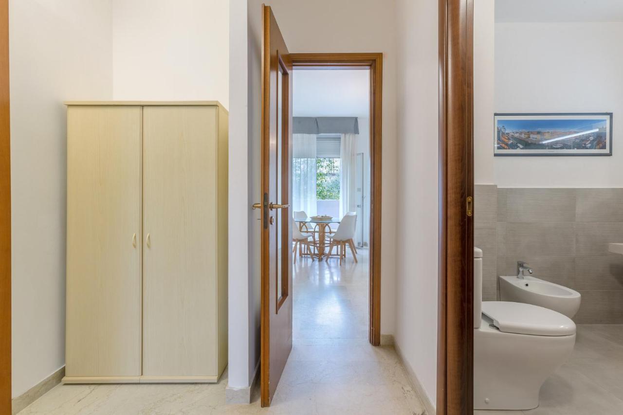Ferrara A 5 Min Dalla Stazione Apartment X5 Bagian luar foto